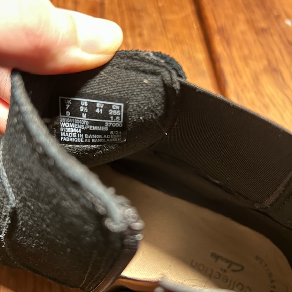 Clarks - Picture 4 of 4